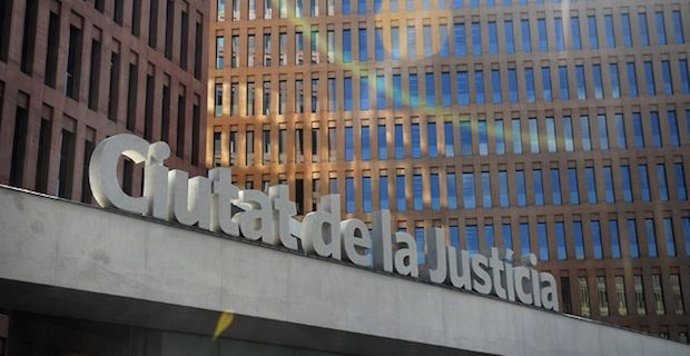 COMUNICADO: Un juzgado de Barcelona perdona 16.819  a un exfuncionario público por la Ley de Segunda Oportunidad