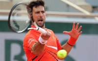 Djokovic y Thiem superan la segunda ronda de Roland Garros