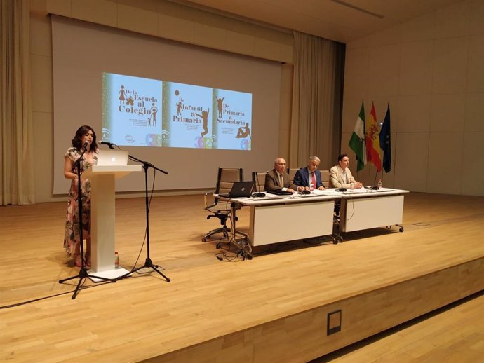 Granada.- Educación.- Las jornadas de tránsito entre etapas educativas reúnen a 500 profesionales