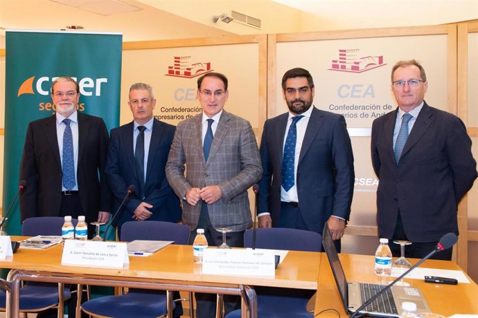 El presidente de la CEA ve la inversión en ciberseguridad como "herramienta indispensable" de empresas ante ciberataques