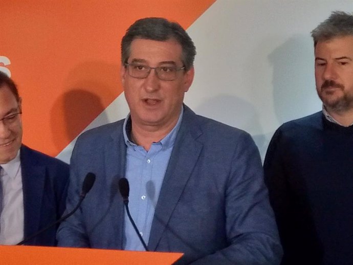 28A.- Alcoa.- Prendes (Cs) acusa al PSOE de "engañar" a los asturianos y de asestar un nuevo "mazazo" a su industria