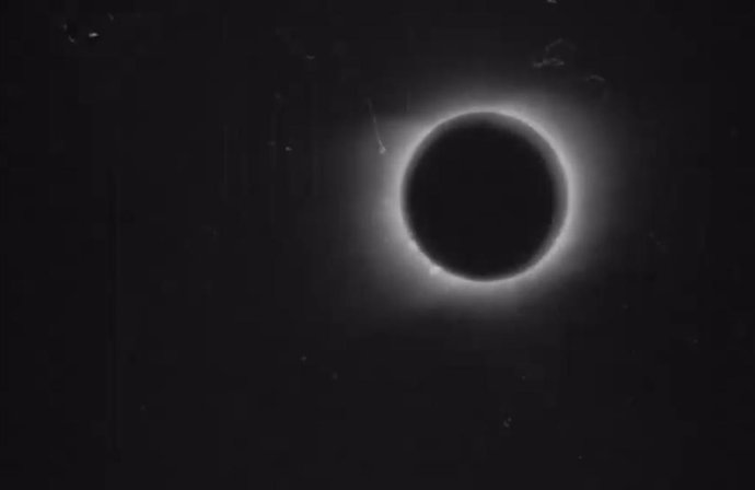 VÍDEO Las imágenes en movimiento más antiguas de un eclipse solar total