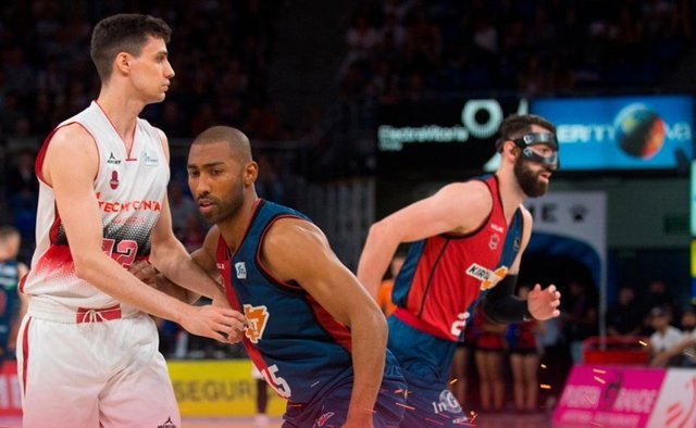 El base uruguayo Jayson Granger, durante un partido con el Kirolbet Baskonia.