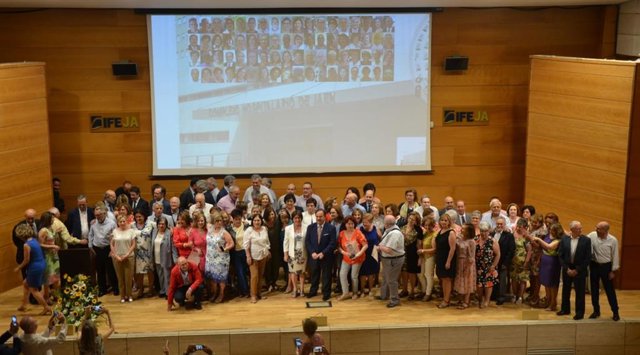 Jaén.- El Hospital de Jaén rinde homenaje a 148 profesionales jubilados