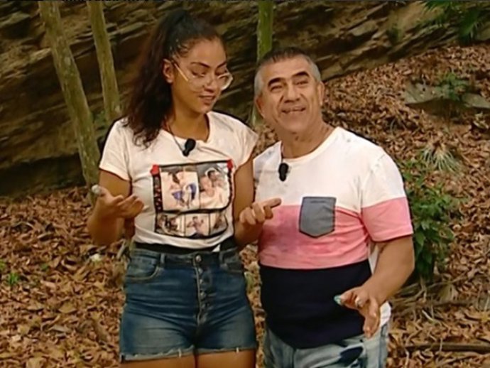 Dakota se reencuentra muy emocionada con su padre en 'Supervivientes 2019'