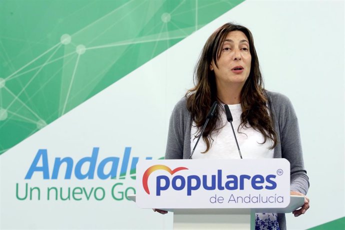 La portavoz del PP-A, Loles López, comparece tras el resultado de las elecciones  generales del 28-A