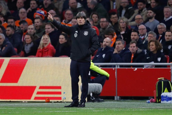 Netherlands: Netherlands vs Germany