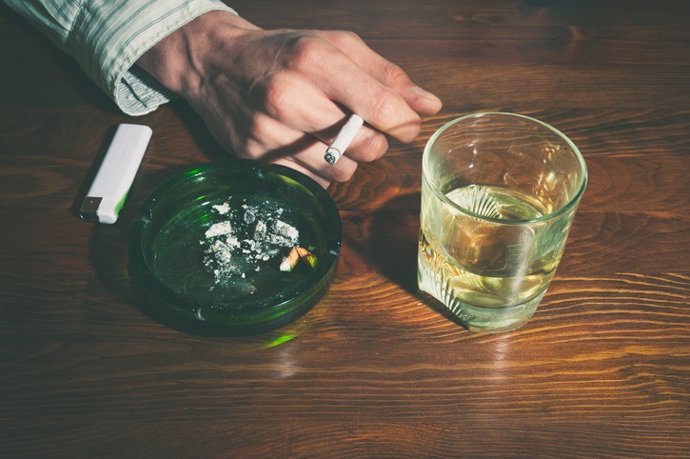 Cáncer oral, cuando huir del tabaco y del alcohol es más que imprescindible