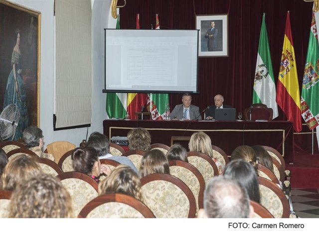 CádizAlDía.-Más de 80 empleados públicos se preparan para la próxima constitución de las nuevas corporaciones locales