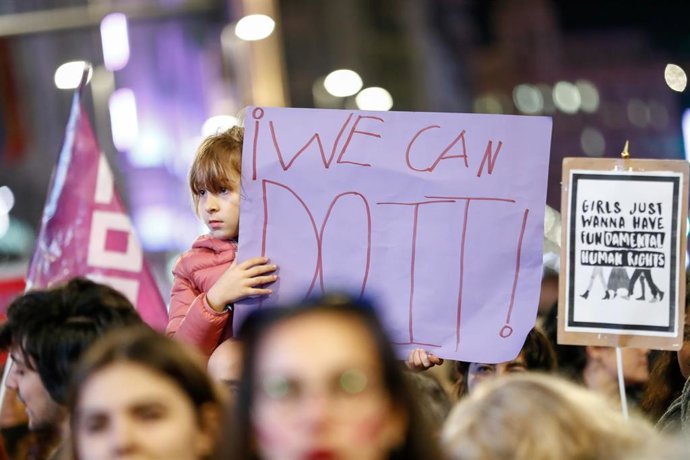 Manifestación de la huelga feminista en Madrid