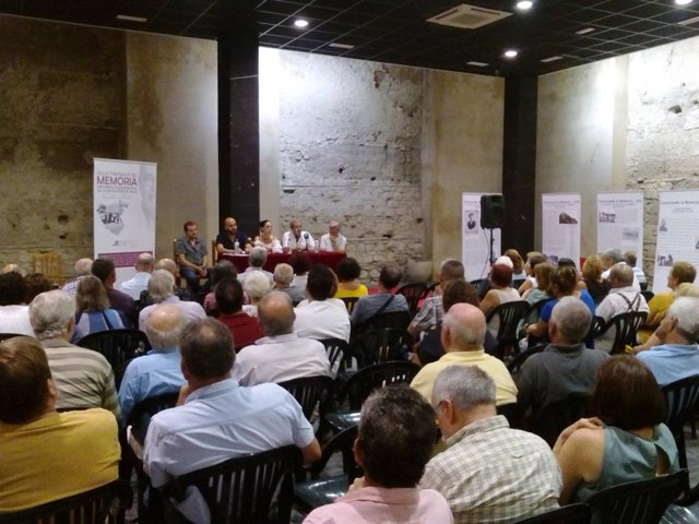 El Programa Repor, Del Canal 24 Horas De Tve, Incluye La Experiencia Del Aula Carlos Perales En El Reportaje 'Abrir Fosas, Cerrar Heridas'