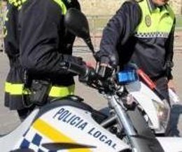 Cádiz.-Abren expediente a 15 vehículos VTC en La Línea por infracciones a la normativa de circulación de este transporte