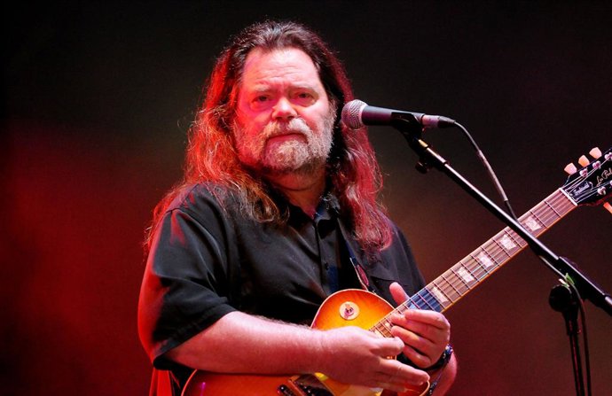 Roky Erickson, referente del rock psicodélico con The 13th Floor Elevators, fall