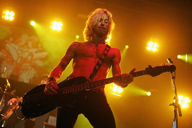 Escucha 'Tenderness', el nuevo disco de Duff McKagan de Guns N' Roses