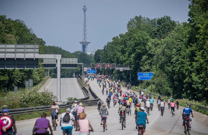 Bicycle star ride in Berlin