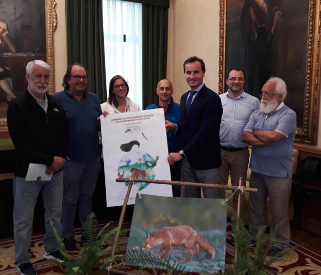 Gijón.-  El Botánico rinde homenaje al ecologista Alfredo Noval y a la divulgación de la Naturaleza en versión papel