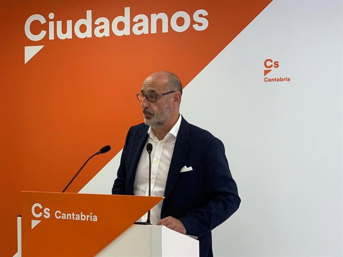 26M.- Cs Ejercerá Una "Oposición Dura" En Cantabria Y En Santander No Renuncia Ni A La Alcaldía