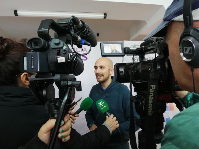 28A.- Podemos tilda de "vergonzoso" que Abascal pida el voto de la izquierda porque "ataca a los sectores populares"