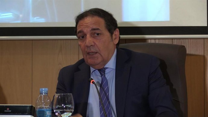 Sáez Aguado cree que la vacuna contra la meningitis acaba con las "desigualdades"