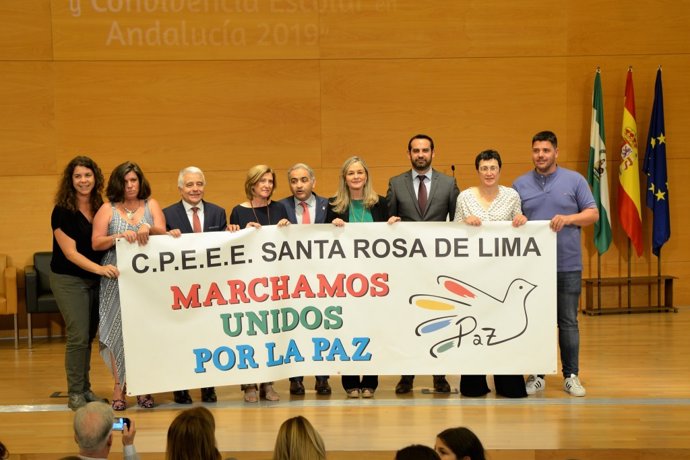Málaga.- Educación.- El CEEE Santa Rosa de Lima recibe el premio por su proyecto para mejorar la convivencia escolar