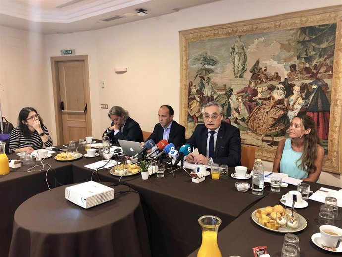 La patronal eólica prevé que 2019 vuelva a los mejores niveles de instalación en Galicia con unos 500 megavatios