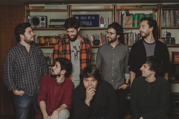 Escucha en primicia el nuevo álbum de Lígula: El aire antes del viento