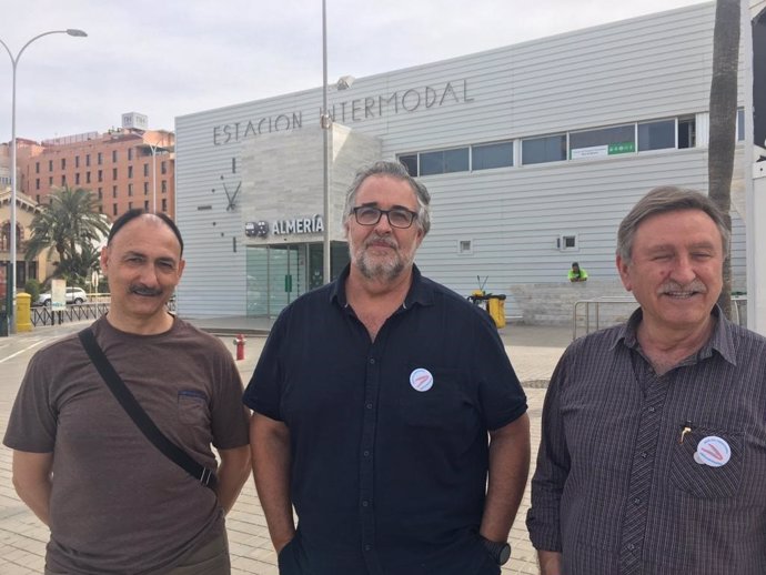 Almería.-Mesa del Ferrocarril tilda de "extrema gravedad" el estado de las líneas convencionales y anuncia más protestas