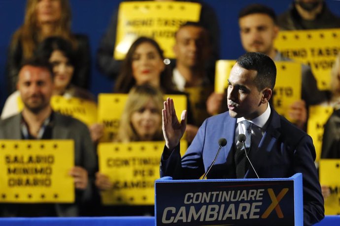 Five Star Movement campaigns for European elections in Rome