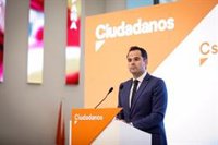 Aguado contestará hoy a la carta de Gabilondo aunque reitera que solo quiere negociar con PP