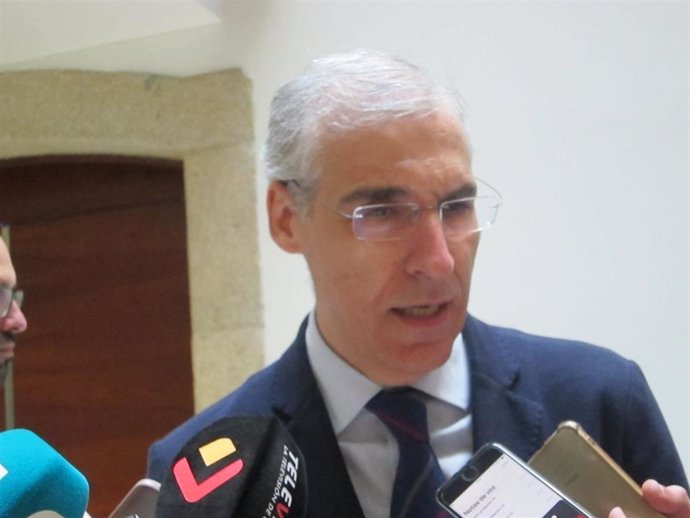 La Xunta aspira a "aclarar todo" con el responsable de Minas investigado y esperará al "pronunciamiento del juez"
