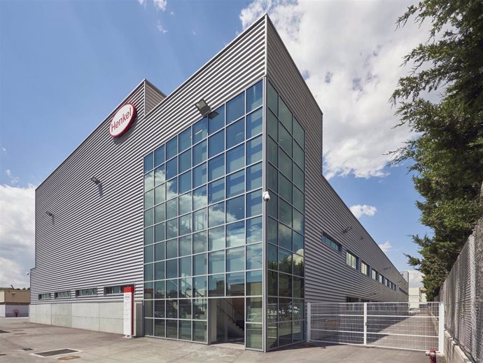 Henkel invierte 35 millones en la construcción del Hub europeo para la industria aeroespacial en Montorns