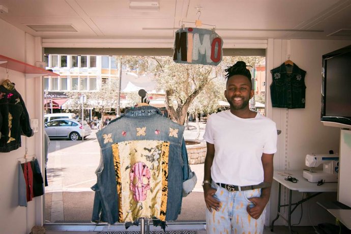 El Quiosco de PalmaActiva acoge esta semana una exposición de diseño y moda 'upcycling'