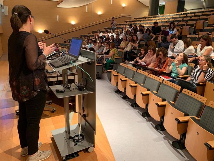 El Govern contractar cinquanta infermeres gestores de casos per atendre a pacients crnics