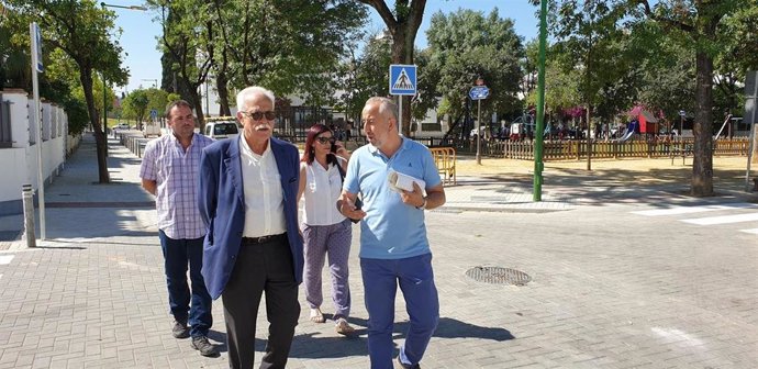 Sevilla.-Ayuntamiento concluye la reurbanización de la calle Chile en Heliópolis, amplía aceras y elimina barreras