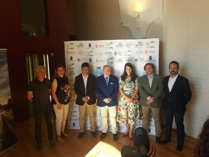 Córdoba.- La Junta destaca la importancia de Ecoracimo "para dar visibilidad a los vinos ecológicos"