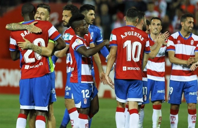 Fútbol/Liga 123.- (Crónica) El Granada regresa a Primera dos años después