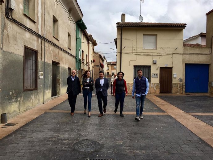 Urbanizadas tres calles de El Villar de Arnedo