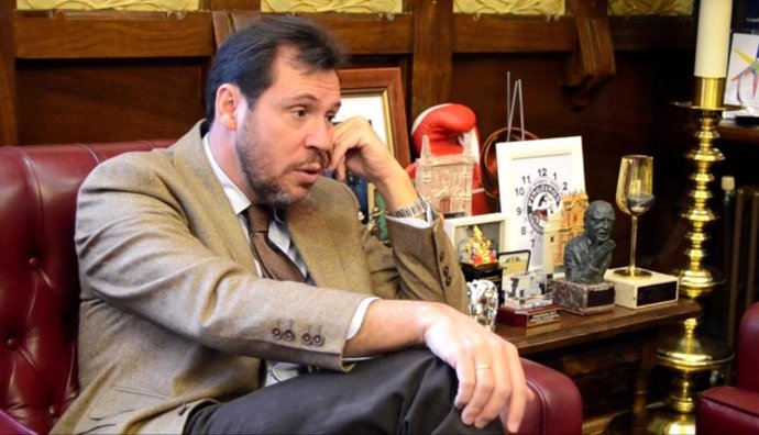 28A.- Puente apuesta por "gobernar desde la responsabilidad" porque la situación aún es "muy compleja"