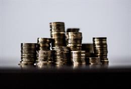 Economía/Finanzas.- Los depósitos de hogares y empresas cayeron un 0,74% en abril, hasta 1,067 billones de euros Economía/Finanzas.- Los depósitos de hogares y empresas cayeron un 0,74% en abril, hasta 1,067 billones de euros