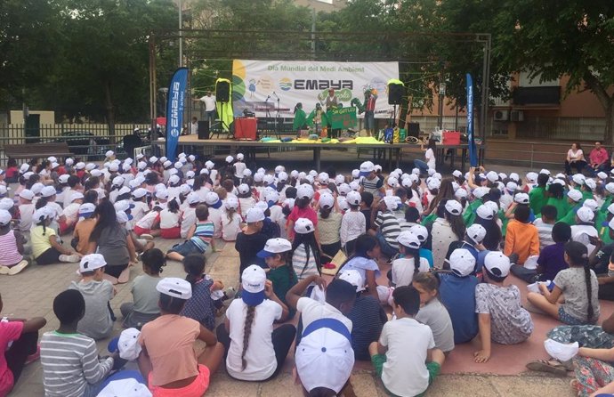 Més de 600 nens participen a la festa de finalització de curs d''Emaya a l'Escola'