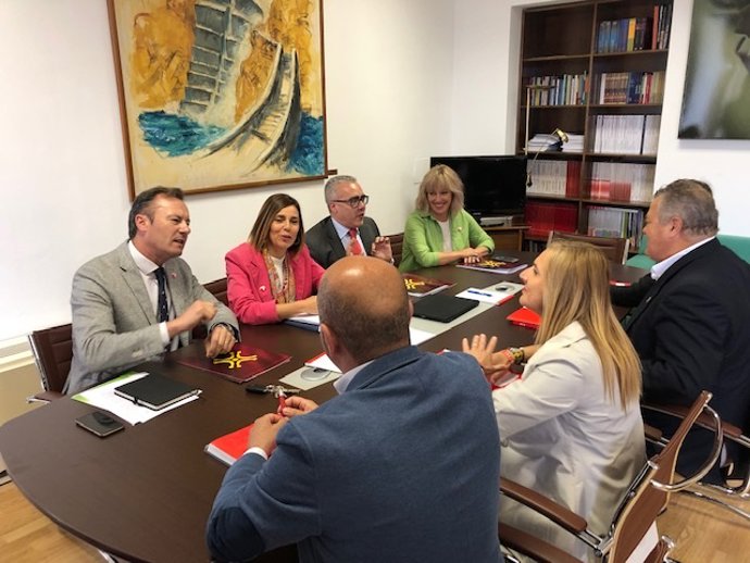 AM.-26M.- PSOE y PRC barajan reeditar pacto de Gobierno pero la "condición" regionalista es el "compromiso" de Sánchez