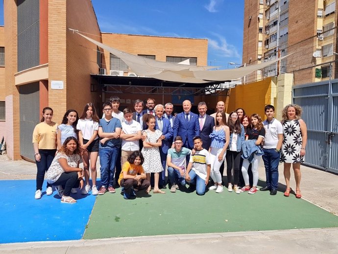 Estudiantes con altas capacidades y escasos recursos desarrollan su talento gracias a Endesa y SAFA