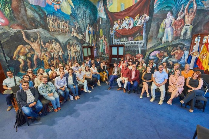 [Grupocanarias] Nota De Prensa Y Fotografías: Lanzaderas De Empleo Tenerife