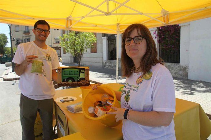 Valencia.- Más de 400 familias de Sant Marcellí optan a premios por reciclar plásticos en contenedores inteligentes