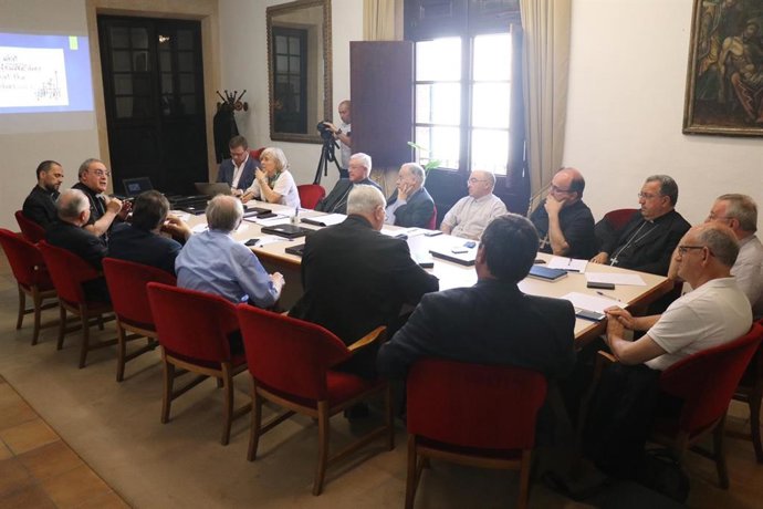 Las jornadas de obispos de medios de España y Portugal ponen de relieve la necesidad de crear comunidad