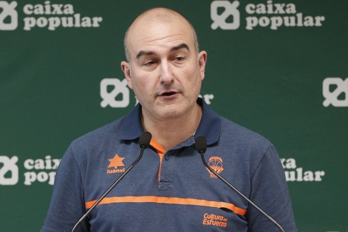 Jaume Ponsarnau, entrenador del Valencia Basket