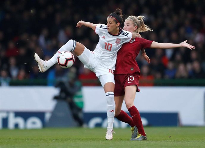Jennifer Hermoso, durante un partido con la selección española de fútbol femenino.