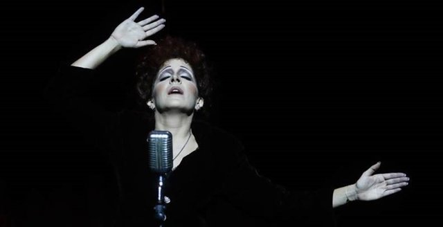 Cancion Mas Famosa De Edith Piaf
