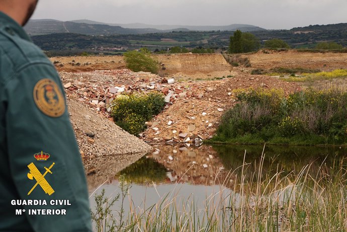 Sucesos.- Cinco investigados por destruir un humedal que albergaba aves protegidas en el entorno de Miranda (Burgos)