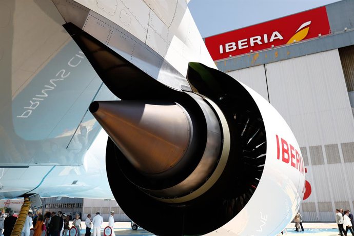 Iberia presenta el nuevo avión A350,  bautizado como 'Juan Sebastián Elcano' en honor al marino español